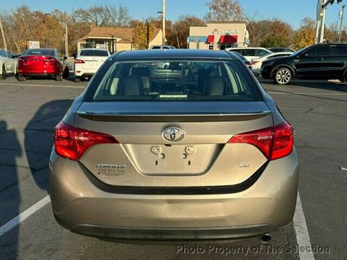 Used 2019 Toyota Corolla SE image 12