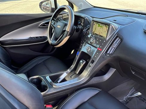 Used 2015 Chevrolet Volt Premium w/ Premium Trim Package image 9
