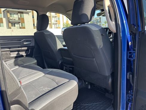 Used 2019 RAM 2500 Big Horn image 35