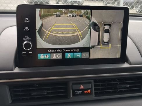 Used 2024 Honda Pilot Elite image 20