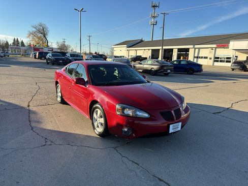 Used 2006 Pontiac Grand Prix image 4