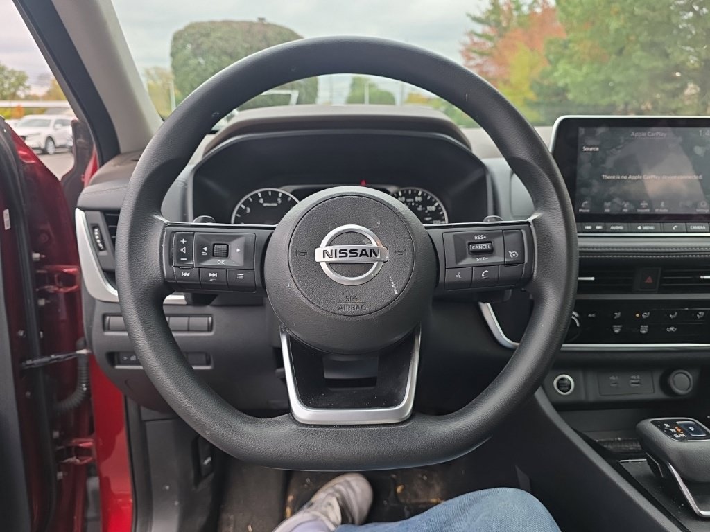 Used 2021 Nissan Rogue S AWD/4WD image 15