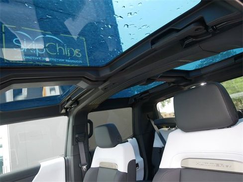 New 2025 GMC Hummer EV 3X w/ Battery Pack, 24 Module Pack image 12