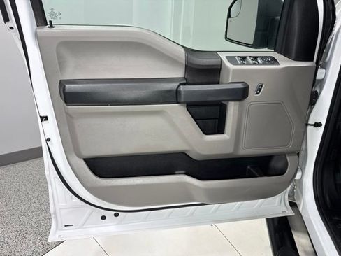 Used 2019 Ford F150 XL w/ Equipment Group 101A Mid AWD/4WD image 8