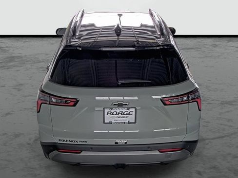 New 2026 Chevrolet Equinox LT image 3