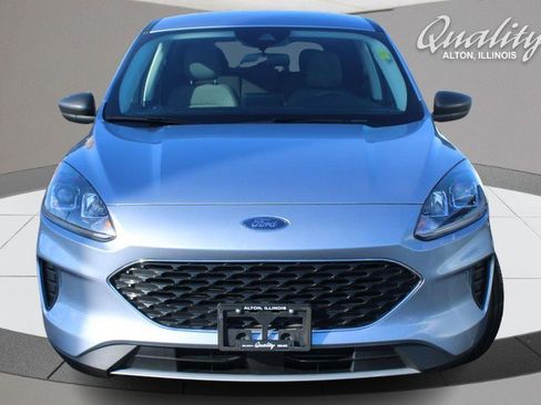 Used 2022 Ford Escape SE image 9