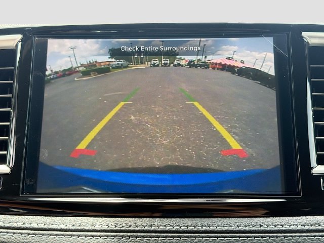 New 2027 Chrysler Pacifica Select FWD image 13