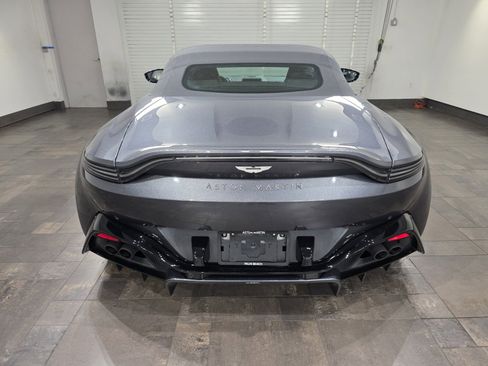 Used 2023 Aston Martin V8 Vantage Roadster image 25