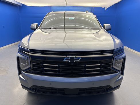 New 2026 Chevrolet Suburban RST w/ Comfort Package AWD/4WD image 3