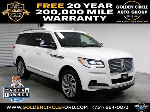 Used 2023 Lincoln Navigator Reserve image 1