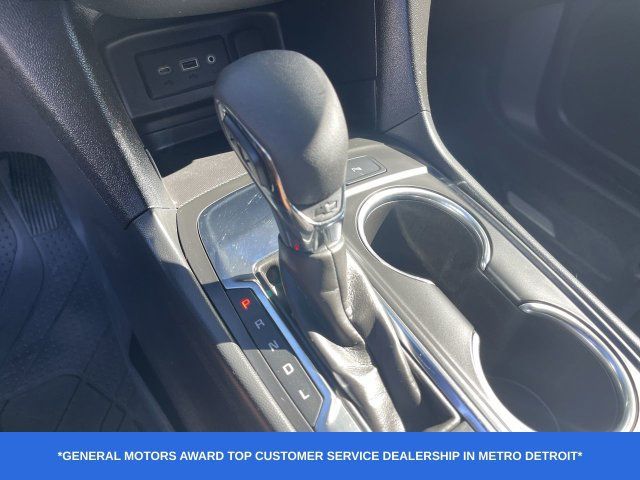 Used 2024 Chevrolet Equinox LT w/ LPO, Floor Liner Package FWD image 16