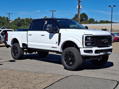 New 2025 Ford F250 XLT w/ Black Appearance Package