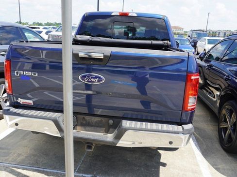 Used 2017 Ford F150 XLT w/ Equipment Group 302A Luxury RWD image 5