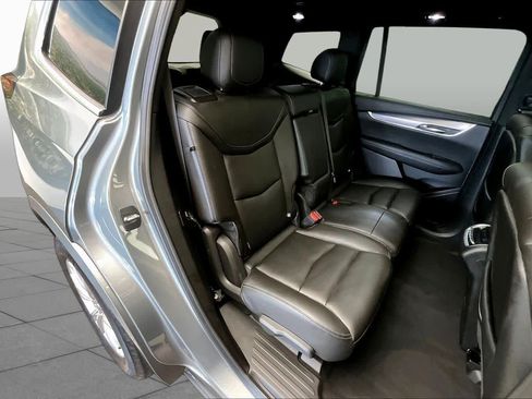 Used 2023 Cadillac XT6 Luxury FWD image 20
