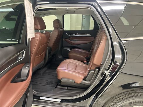 Used 2018 Buick Enclave Avenir w/ Avenir Technology Package image 15