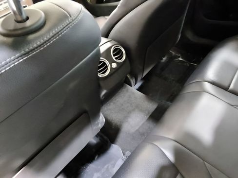 Used 2019 Mercedes-Benz C 300 4MATIC Sedan image 25