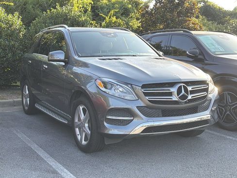 Used 2017 Mercedes-Benz GLE 350 4MATIC image 3