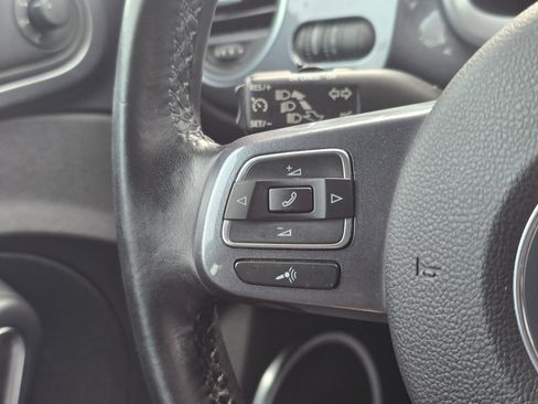 Used 2012 Volkswagen Beetle 2.5 image 30