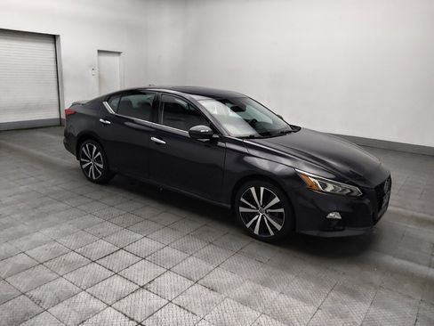 Used 2021 Nissan Altima 2.5 Platinum AWD/4WD image 11