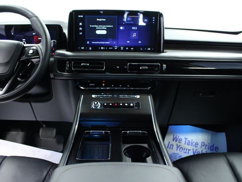 Used 2026 Lincoln Aviator Reserve w/ Jet Appearance Package AWD/4WD image 19