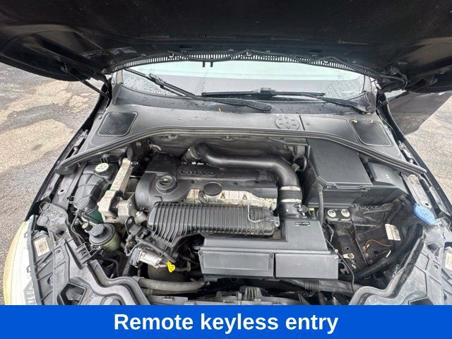 Used 2014 Volvo S60 T5 AWD/4WD image 9