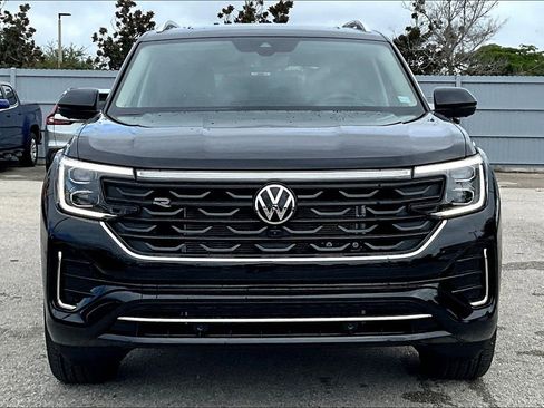 New 2026 Volkswagen Atlas SEL Premium R-Line AWD/4WD image 10