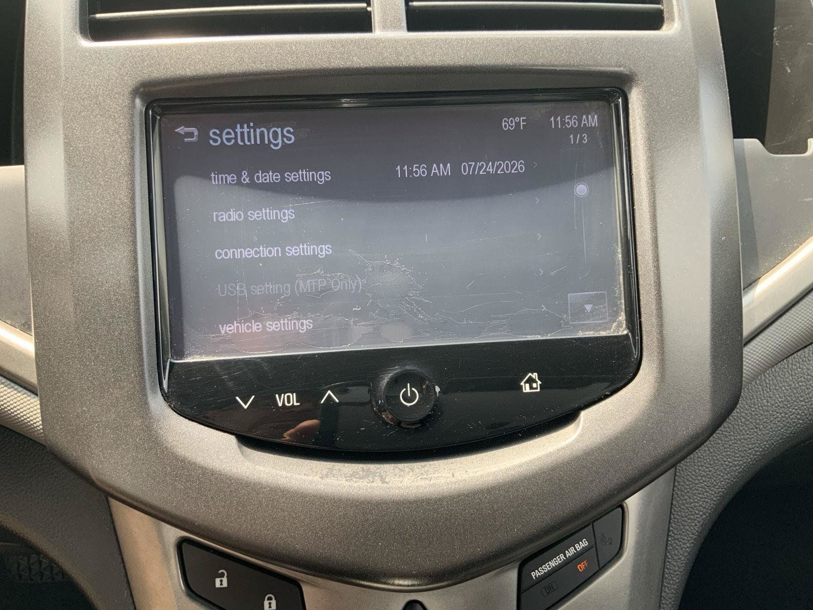 Used 2015 Chevrolet Sonic LT FWD image 31