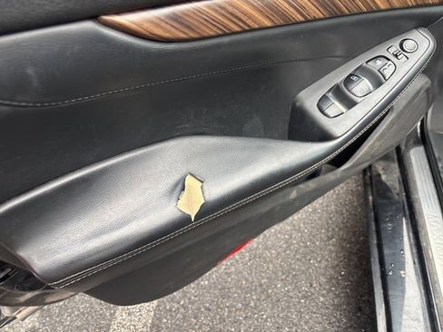 Used 2016 Nissan Maxima Platinum image 24