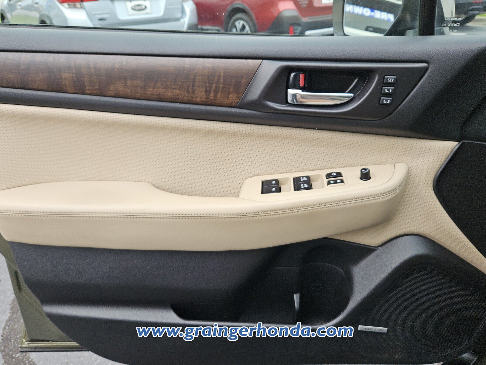 Used 2016 Subaru Outback 2.5i Limited AWD/4WD image 22