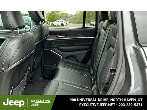 Used 2023 Jeep Grand Cherokee 4WD 4xe w/ Luxury Tech Group II image 26