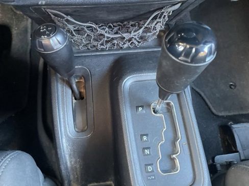 Used 2012 Jeep Wrangler Sport image 26