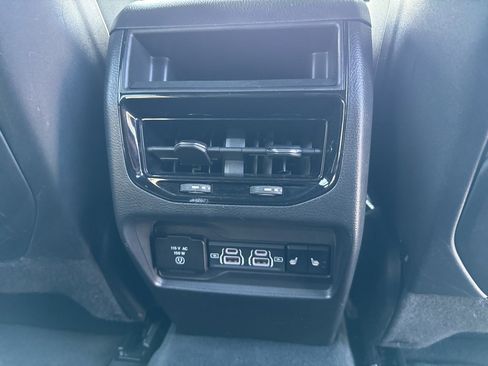 Used 2024 Jeep Grand Cherokee Limited 4xe image 13