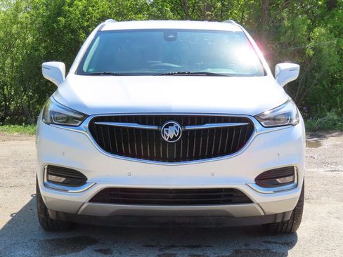 Used 2018 Buick Enclave Premium FWD image 4