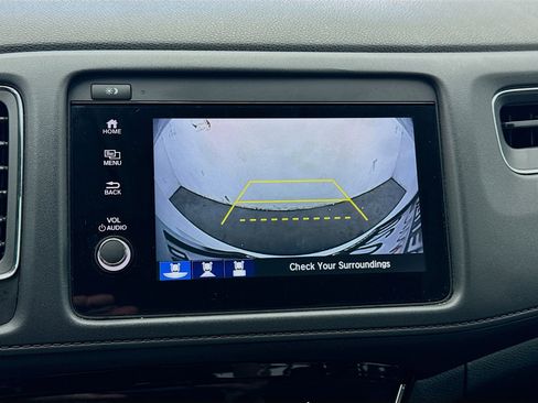 Used 2022 Honda HR-V EX image 10