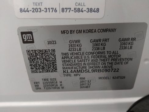 Used 2024 Buick Encore GX Sport Touring w/ Comfort Package FWD image 33