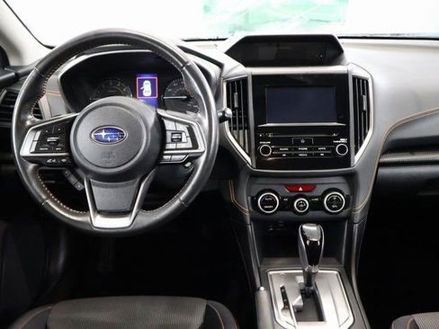 Used 2021 Subaru Crosstrek 2.0i Premium image 11