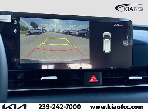 New 2026 Kia Carnival EX FWD image 32