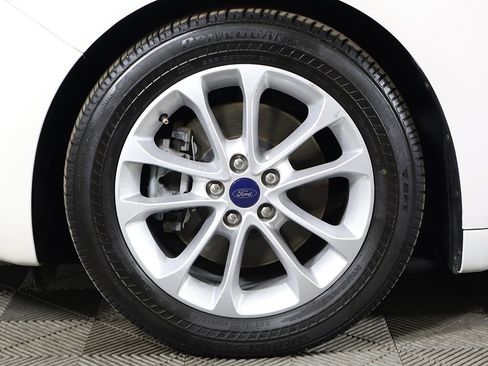 Used 2020 Ford Fusion Energi Titanium image 22