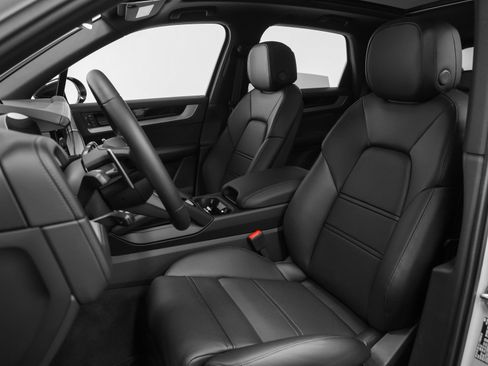 Certified 2026 Porsche Cayenne E-Hybrid AWD/4WD image 48