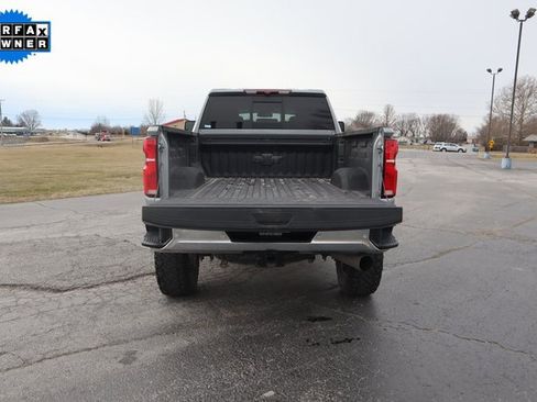 Used 2025 Chevrolet Silverado 2500 LTZ w/ LTZ Convenience Package image 24