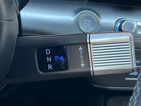 New 2026 Hyundai Kona Limited FWD image 21
