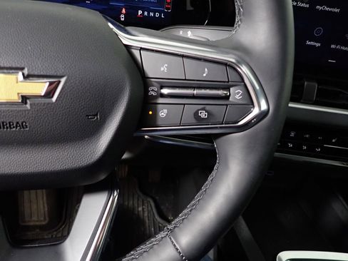 Used 2026 Chevrolet Equinox LT image 26