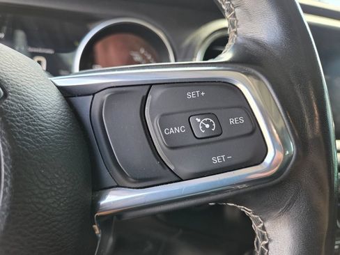 Used 2022 Jeep Wrangler Unlimited Sahara w/ Cold Weather Group AWD/4WD image 14