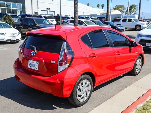 Used 2015 Toyota Prius C Three FWD image 5