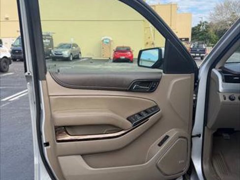 Used 2019 GMC Yukon XL SLT w/ Open Road Package image 22