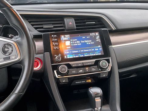Used 2020 Honda Civic EX-L image 9