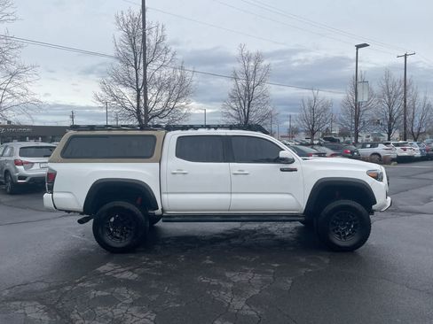 Used 2020 Toyota Tacoma TRD Pro image 8