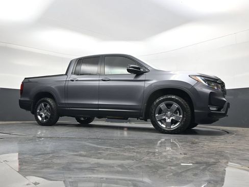 Certified 2025 Honda Ridgeline TrailSport image 42