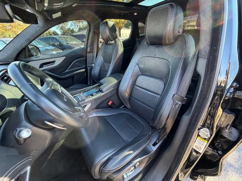 Used 2020 Jaguar F-PACE S image 5