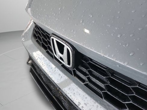 Used 2025 Honda Civic Sport image 28